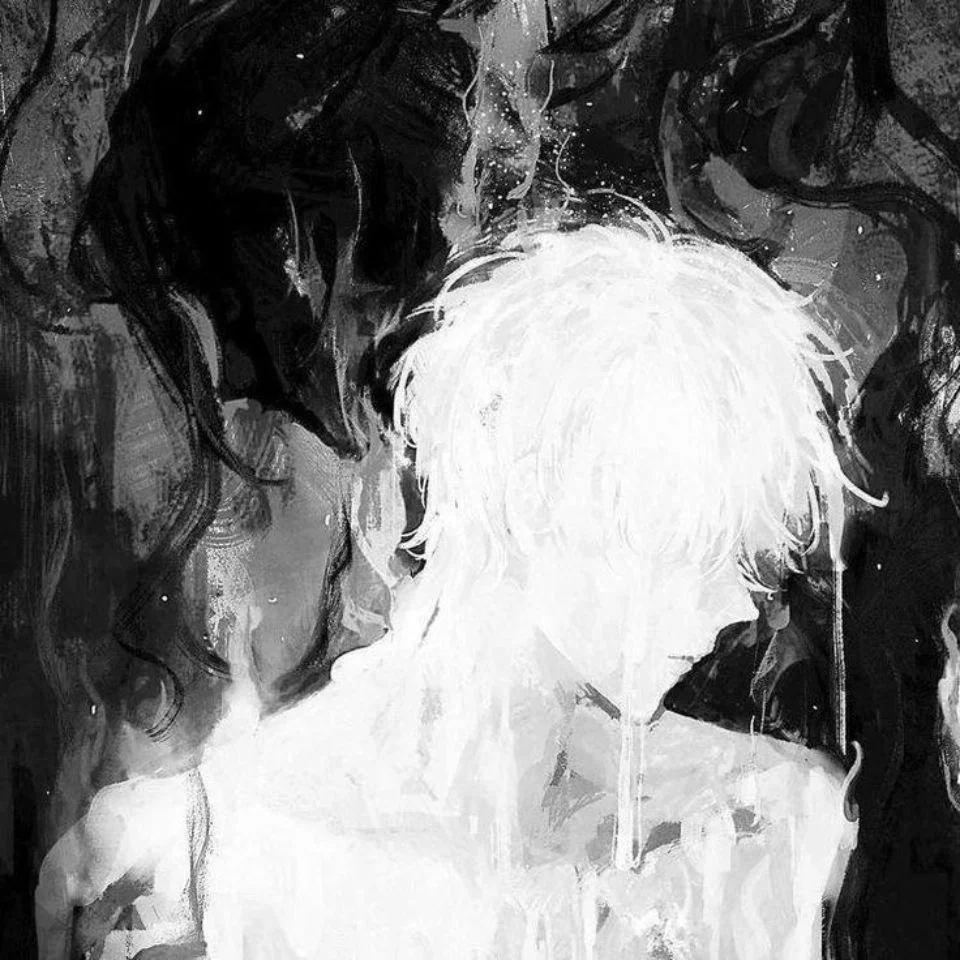 Dramatic black and white pfp with artistic lighting perfect for bold Discord and Instagram profile pictures