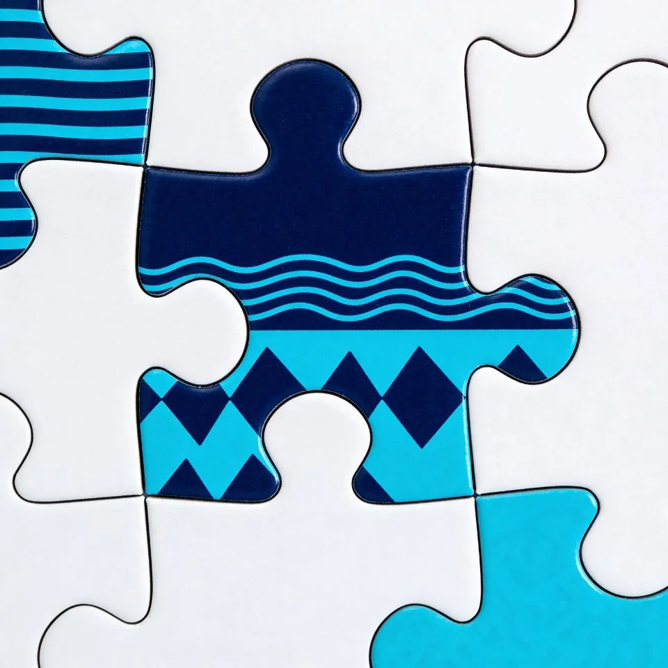 Matching blue friend pfp with puzzle pieces fitting together ideal for best friend Discord and TikTok duo avatars